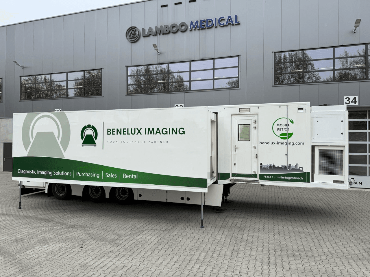 Benelux mobile trailer