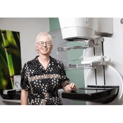 Dr Claire Mercer