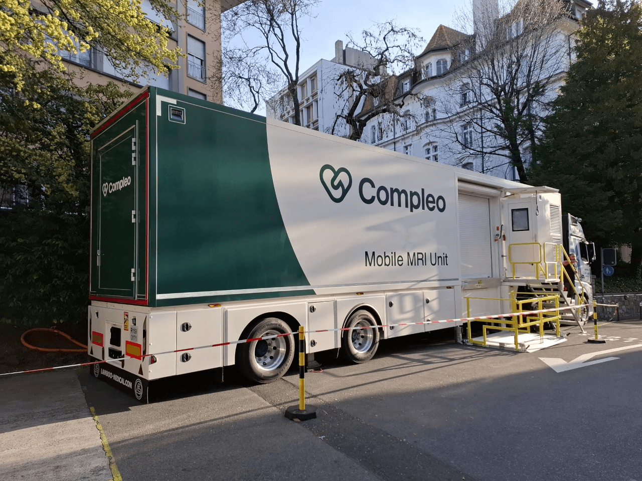 Compleo mobile MRI
